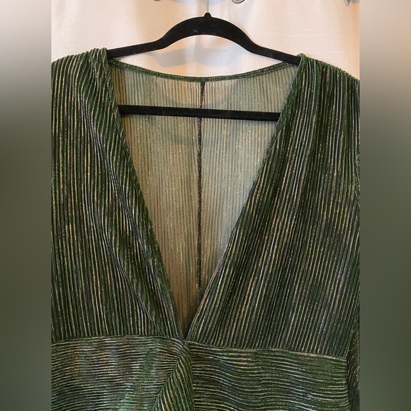 Hello Molly Dance Show Dress Emerald - Picture 11 of 15